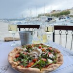 Mia Lounge Bar pizza